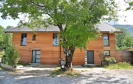 Maisons jumelées à Talloires